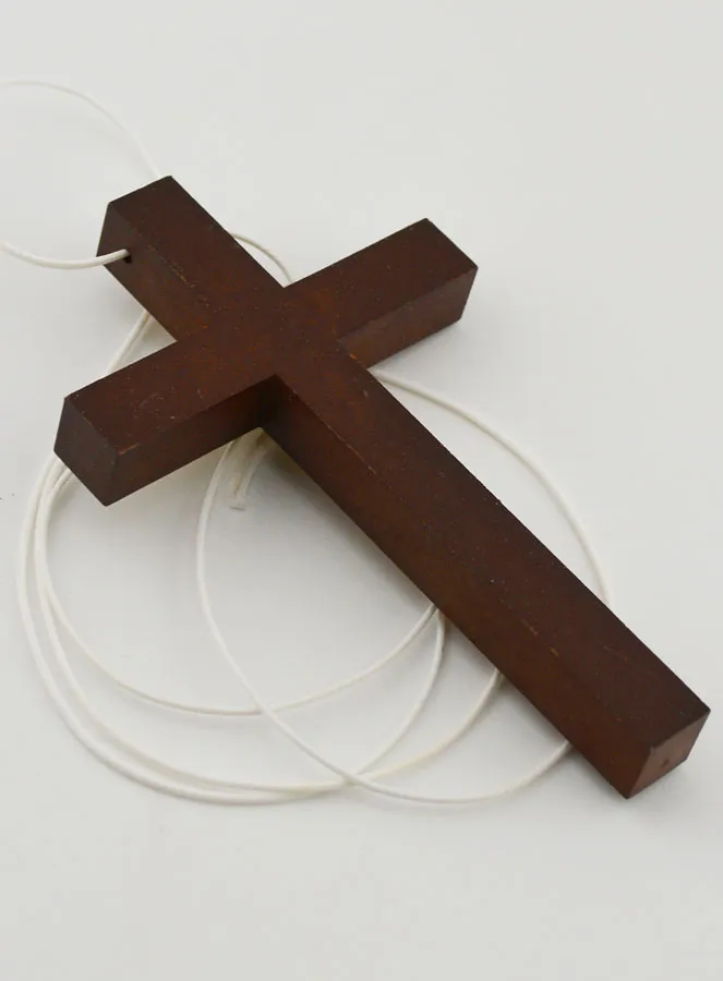 Golden & Wood Communion Cross - 10 cm (pic 4)