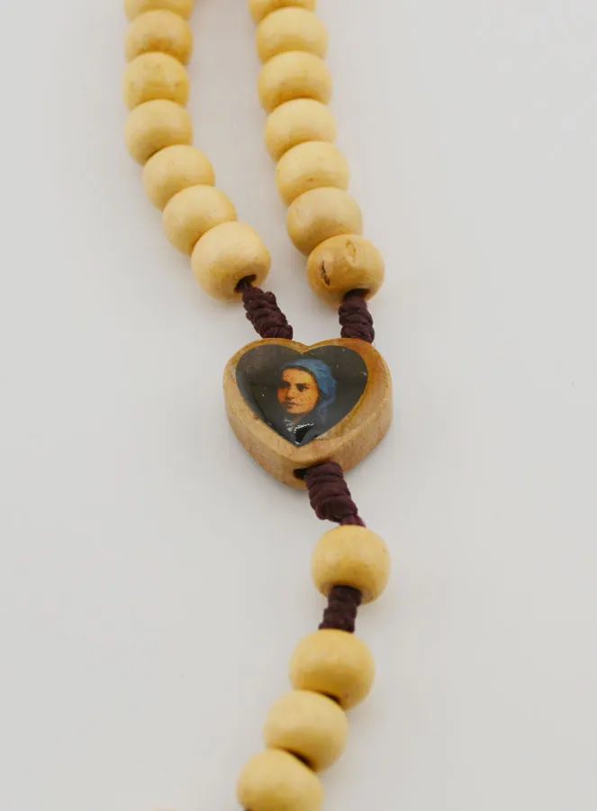Light Wood Saint Bernadette of Lourdes Rosary (pic 4)