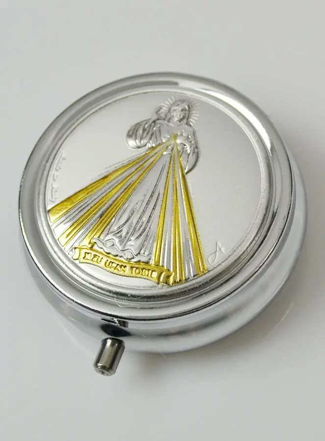 Jesus the Compassionate Pillbox - Box & Silver Medal (pic 3)