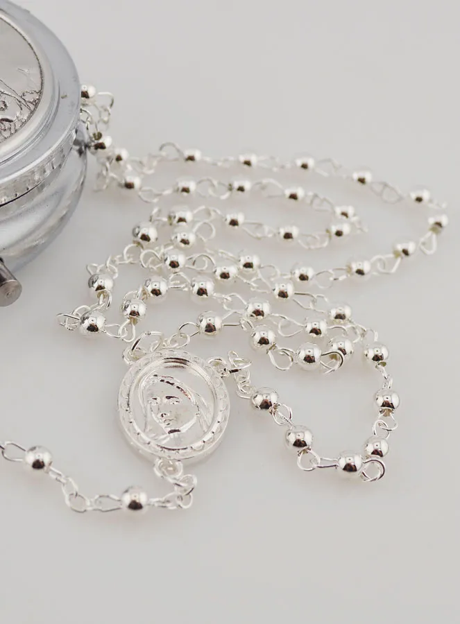 Silver Rosary with Gift Box (pic 4)