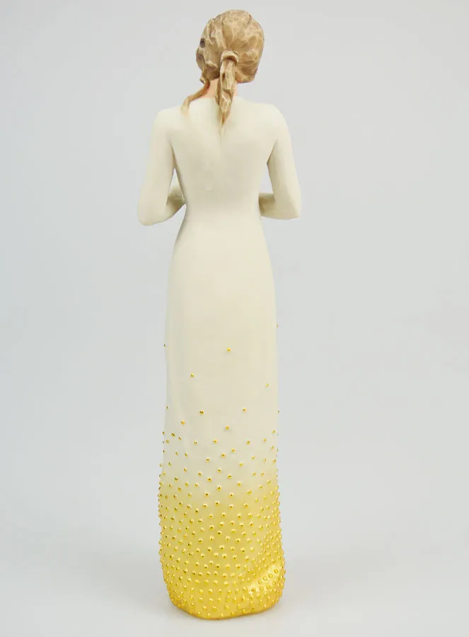 Our Lady of Awaiting Statue - Baptism Gift (pic 4)