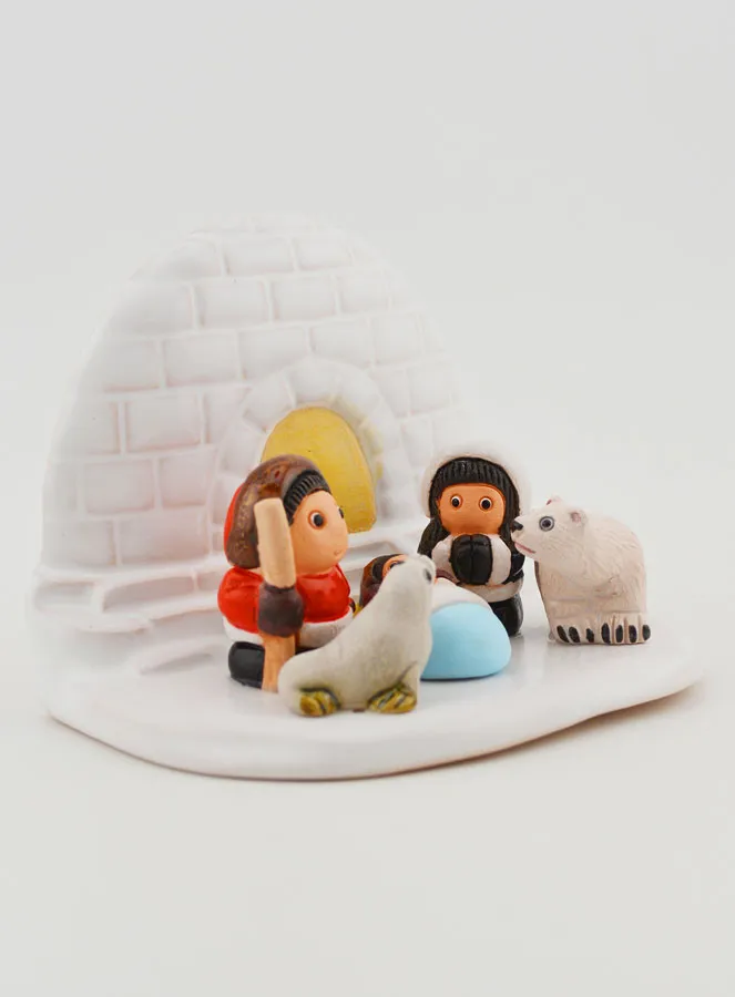 Nativity Scene Around the World - Greenland Nativity Set (pic 4)