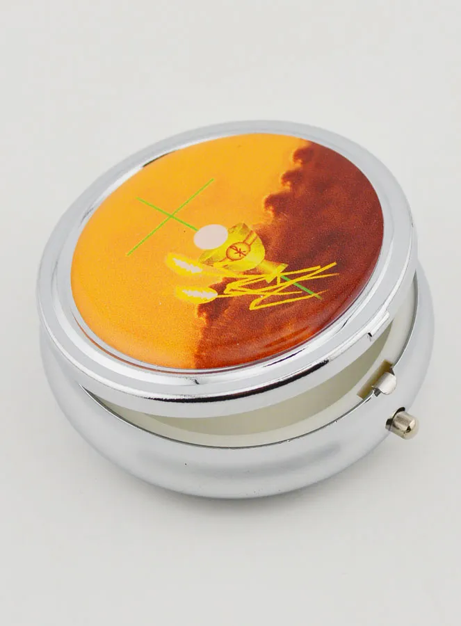 Orange Host Box - Cross & Bread of Life (pic 4)