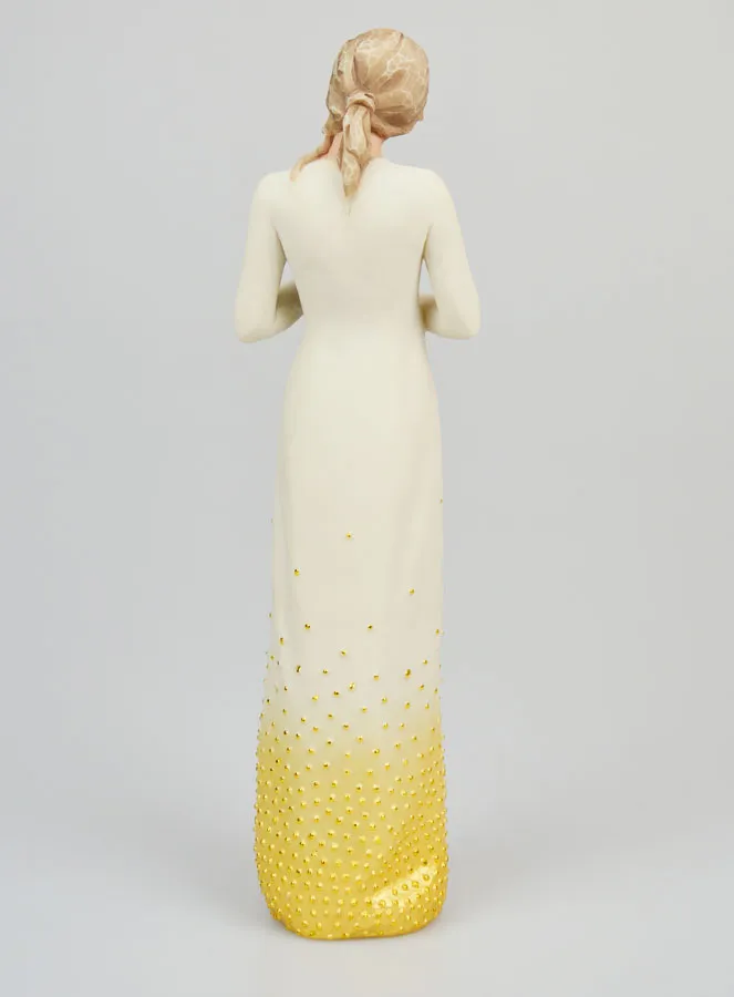 Virgin Mary Statue Vigil (pic 4)