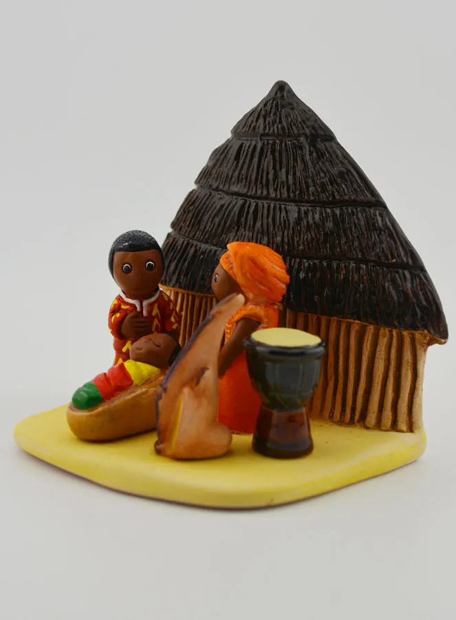 Nativity Scene Around the World - Cameroon Nativity Set (pic 4)