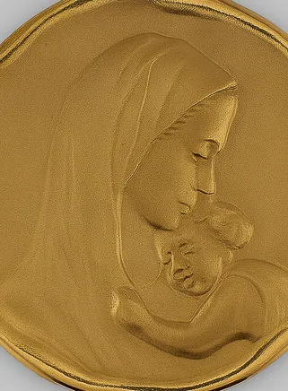 Virgin Mary with Baby Jesus Gold Medal. (pic 2)