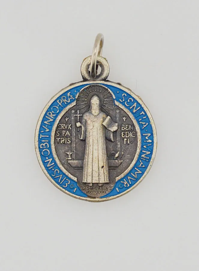 Saint Benedict Silver Medal - 1,8 cm (pic 4)
