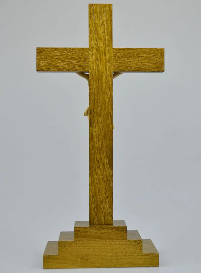 Dark Wood Crucifix with Christ on a Base - 25 cm (pic 3)