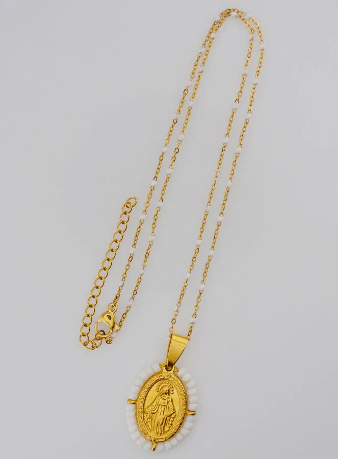 Religious Necklace with Beads and Miraculous Medal - White (pic 4)