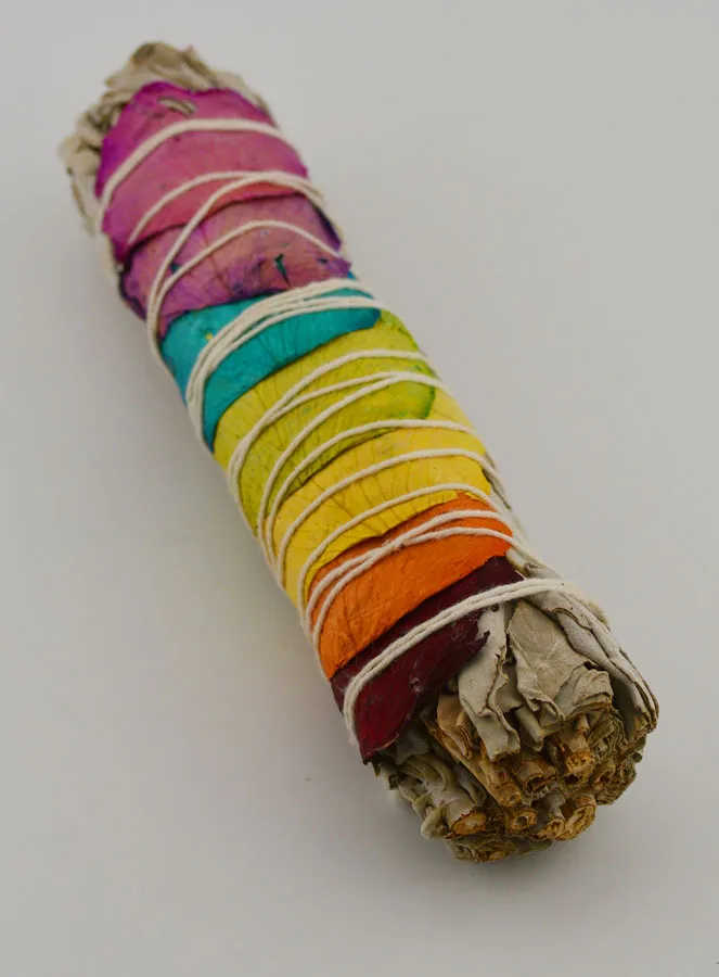 White Sage and Multicoloured Rose Petals - Smudge Stick 40-60g (pic 2)