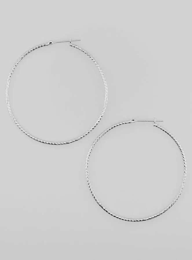 Hammered Creole Earrings in Rhodium-Plated 925 Silver - 50mm (pic 1)