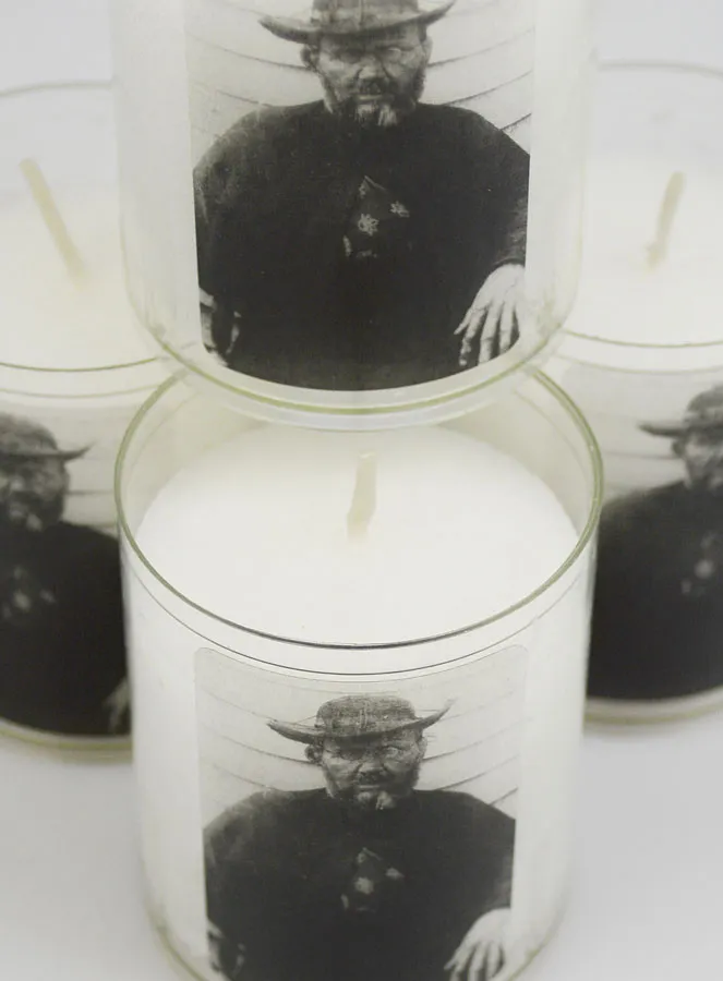 Set 4 Votive Candles Father Damien (pic 4)