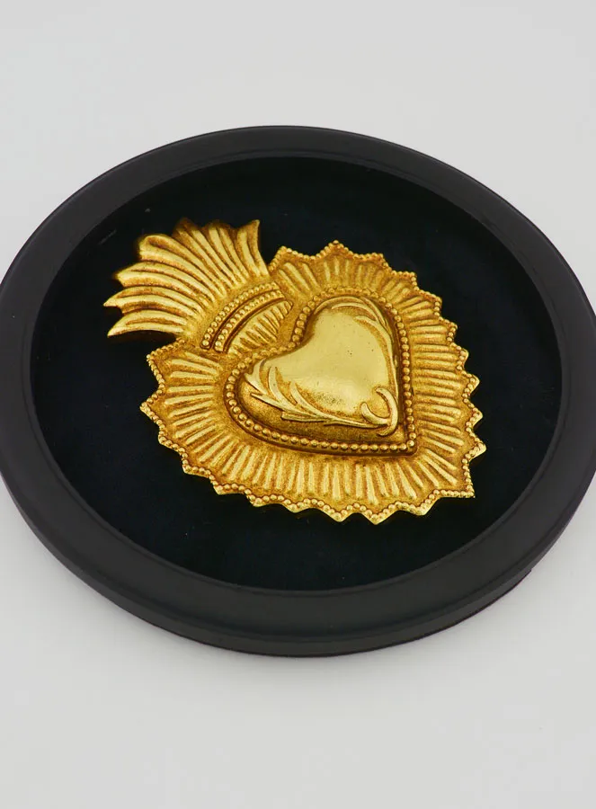 Ex Voto Wall Decoration Golden Heart on Black Velvet - 19cm (pic 3)