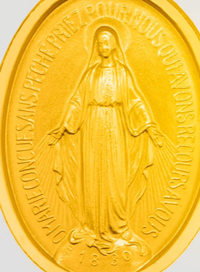 Miraculous Medal 24k Fine Gold Plated - 19 mm (pic 3)