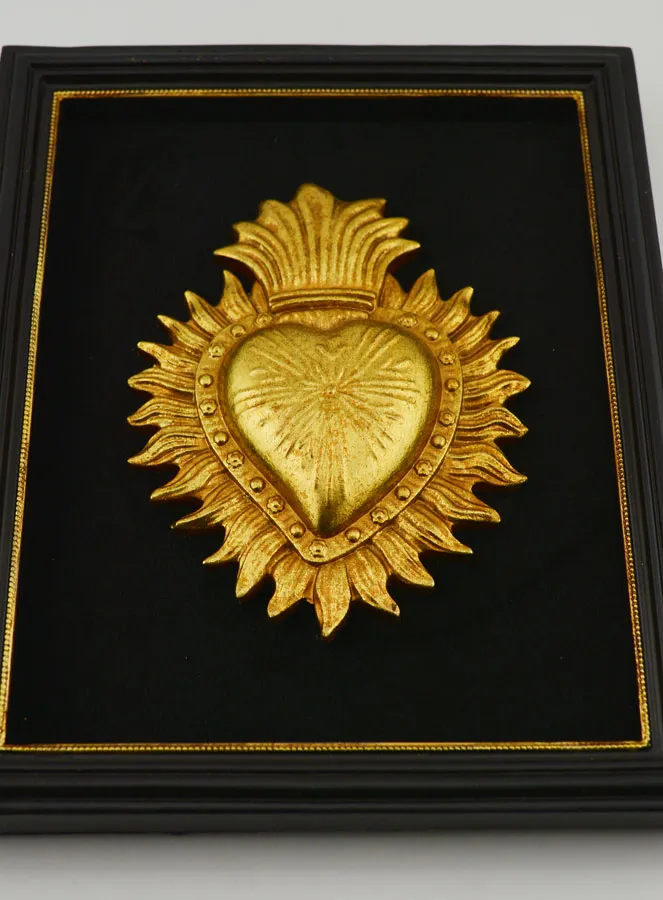 Ex Voto Wall Decoration Golden Heart on Velvet - 18cm (pic 2)