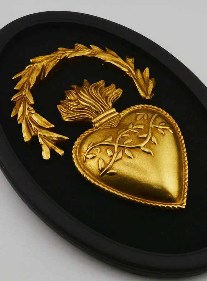 Ex Voto Wall Decoration Golden Radiant Heart on Velvet - 23cm (pic 3)