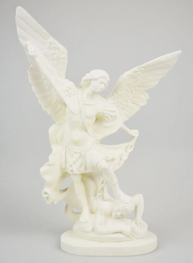 Phosphorescent Resin Statue of Saint Michael - 30cm (pic 1)
