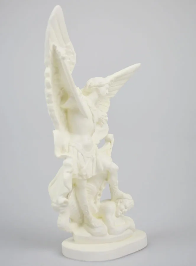 Phosphorescent Statue of Saint Michael - 20cm (pic 3)