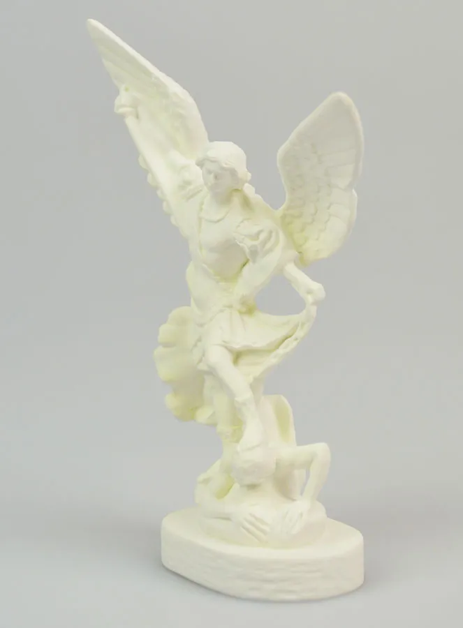 Phosphorescent Resin Statue of Saint Michael - 12cm (pic 2)