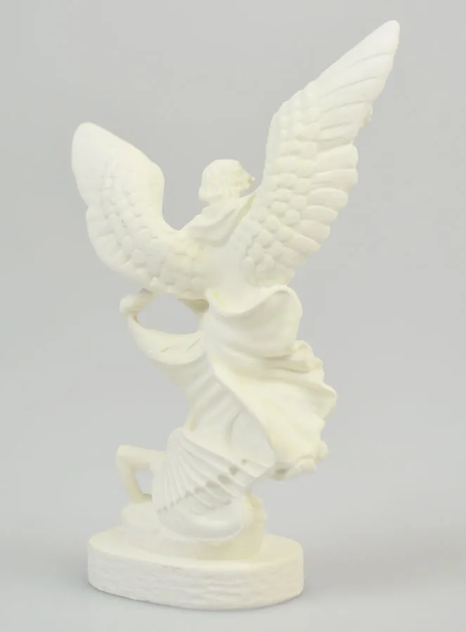 Phosphorescent Resin Statue of Saint Michael - 12cm (pic 4)