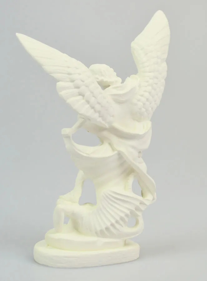 Phosphorescent Resin Statue of Saint Michael - 15cm (pic 4)