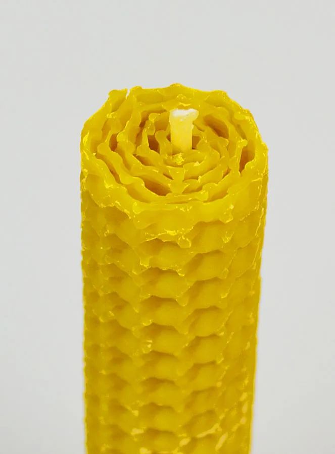 100% Beeswax Tabletop Candle - 10cm (pic 4)