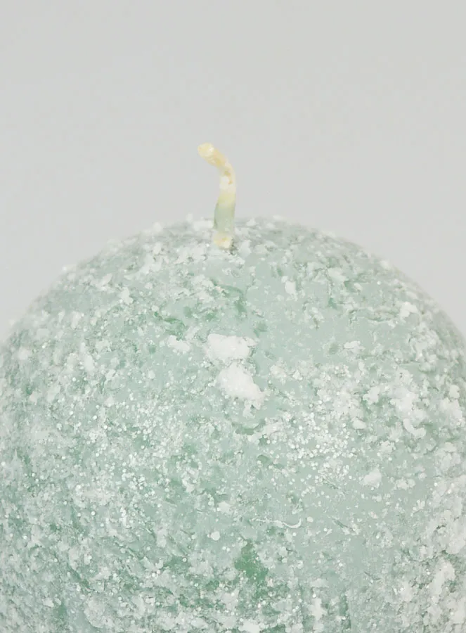 Frosted Ball Christmas Candle 8cm - Green (pic 4)
