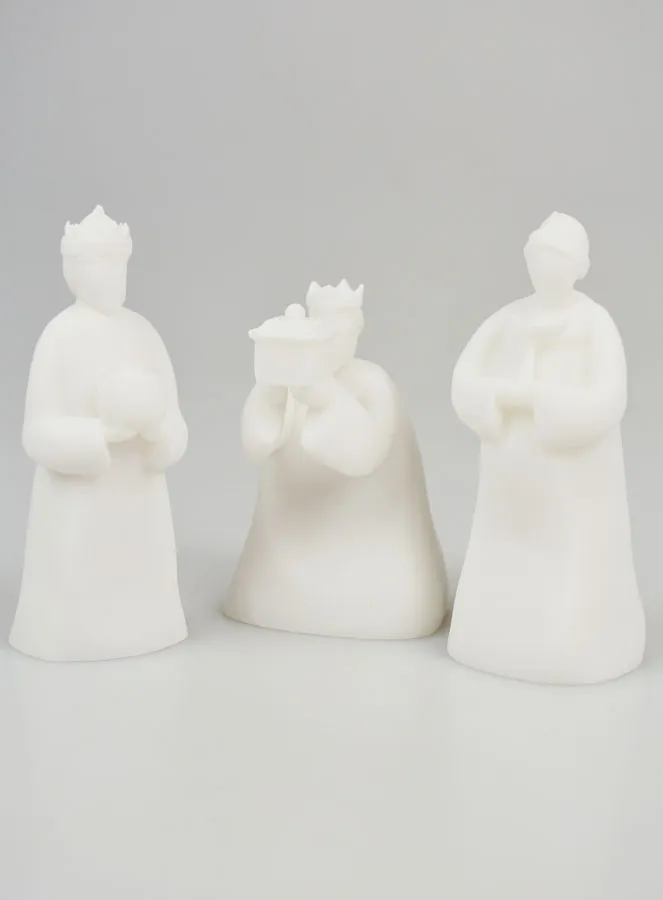 Alabaster Christmas Nativity Scene - Three Wise Men (pic 1)