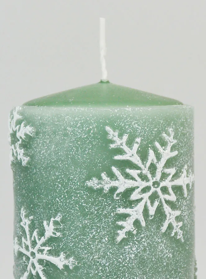 Snowflake Christmas Candle - Pine Green (pic 3)
