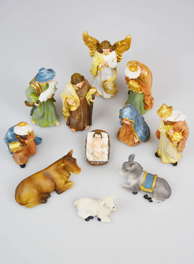 Christmas Nativity Scene with 11 Figures (pic 2)