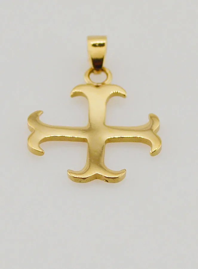Templar Cross Pendant in Golden Stainless Steel - 15mm (pic 2)