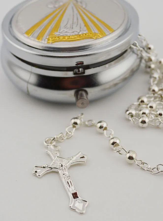 Merciful Jesus Rosary Case and Rosary (pic 4)