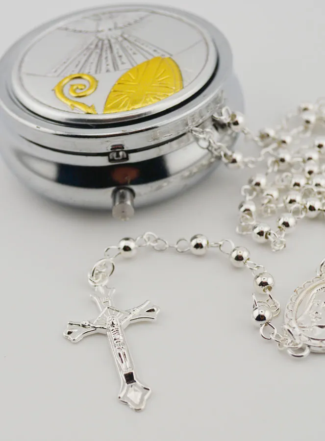 Confirmation Gift Rosary Case with Rosary (pic 4)
