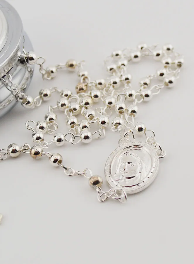 Mary and Child Rosary Case with Rosary (pic 3)