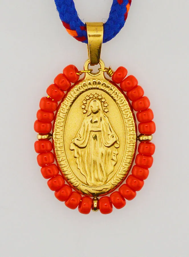Miraculous Medal Red Beads - Cord (pic 1)