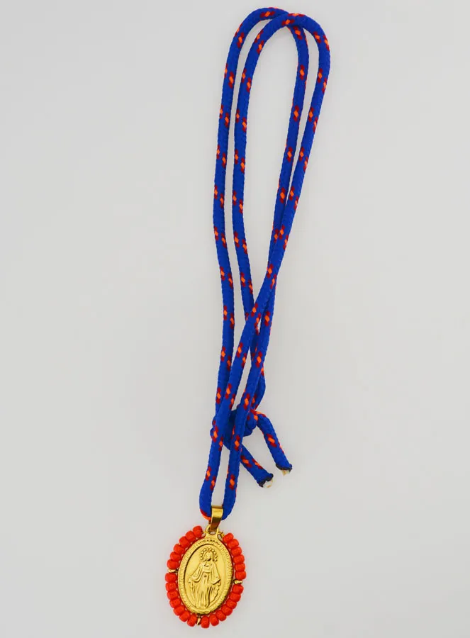 Miraculous Medal Red Beads - Cord (pic 3)