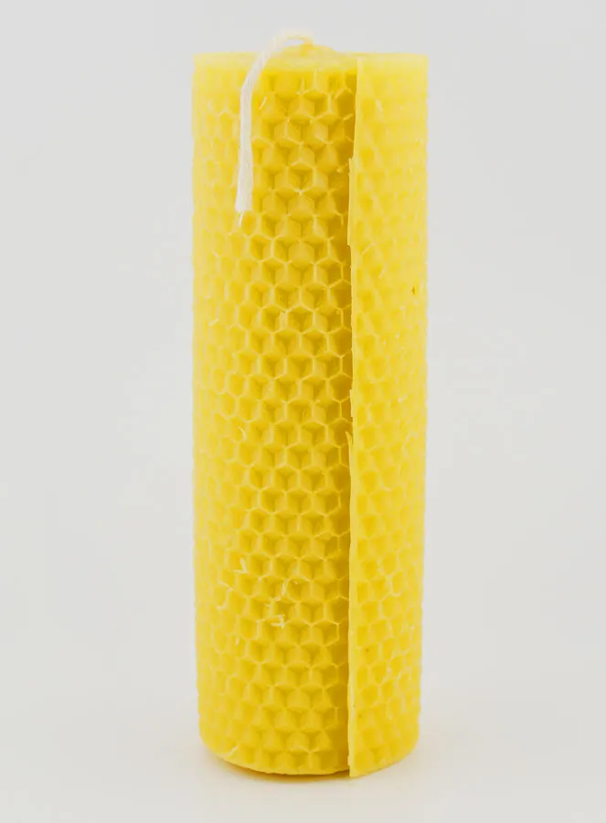 Tabletop Candle Beeswax - 15cm (pic 1)