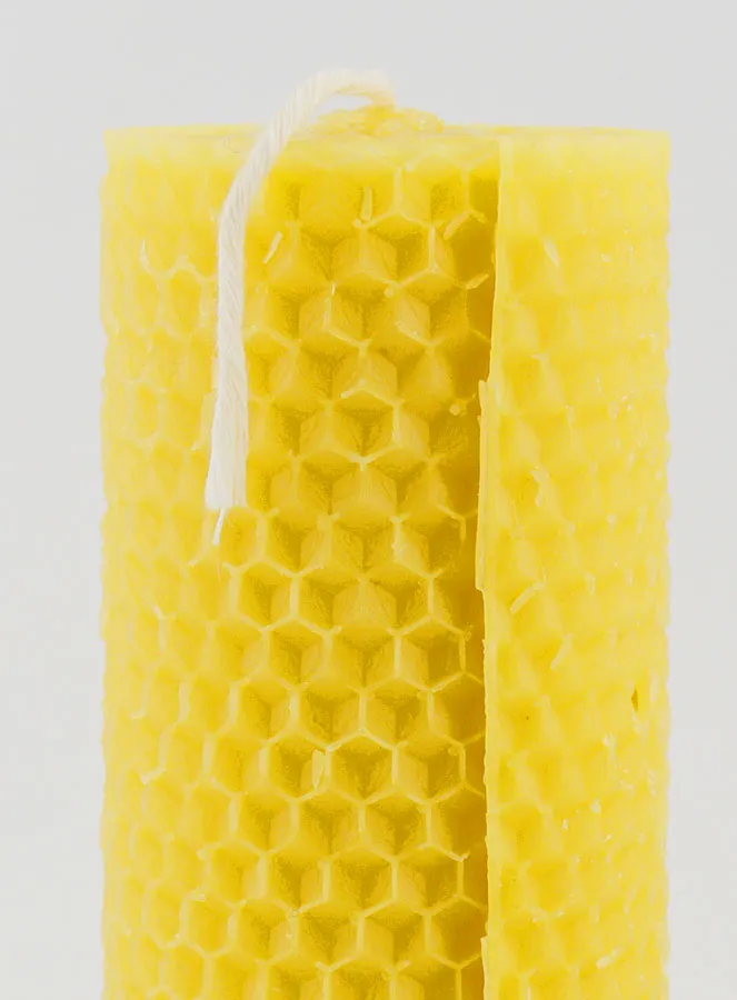 Tabletop Candle Beeswax - 15cm (pic 3)