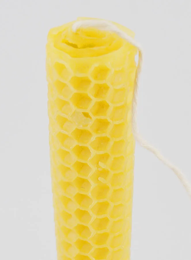 Natural Honeycomb Beeswax Candle - 20 cm (pic 3)