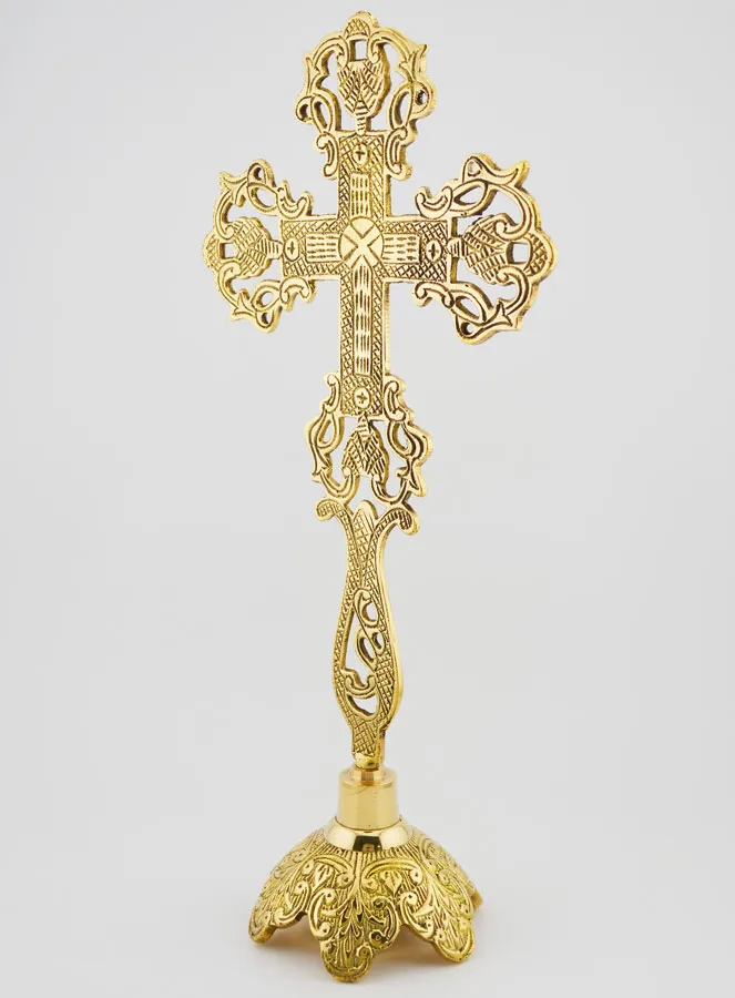 Openwork Altar Cross - 28cm (pic 4)