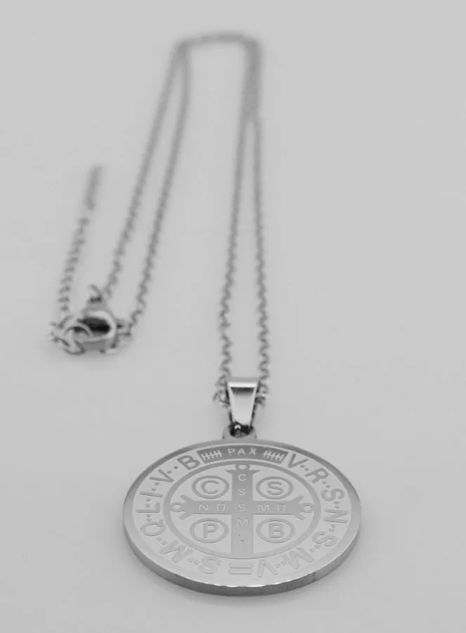 Religious Necklace of Saint Benedict (pic 3)
