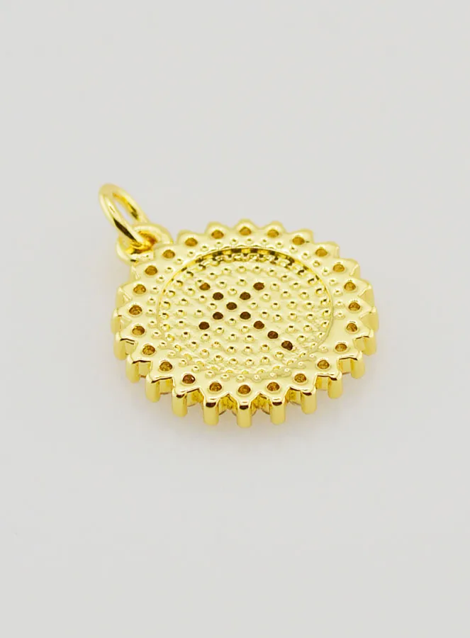 Jagged Cross Medal - 15mm (pic 4)