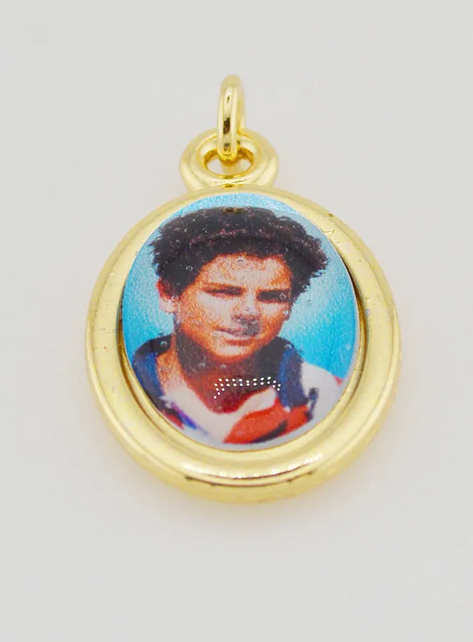 Golden Medal Saint Carlo Acutis - 25mm (pic 2)