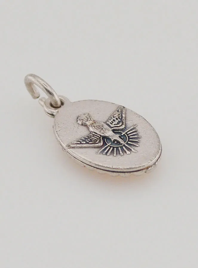 Twisted Edge Medal 15mm - Holy Family (pic 4)