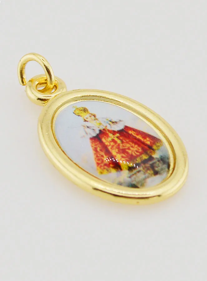 Infant Jesus of Prague Medal - 25mm (pic 3)