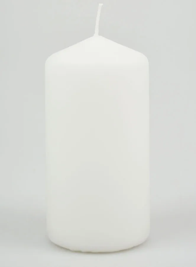 White Tabletop Candle - 13cm (pic 1)