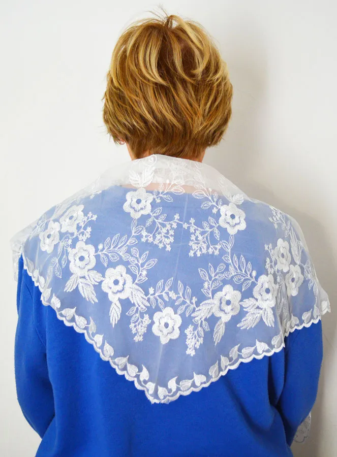 Embroidered Mantilla Veil - White (pic 1)