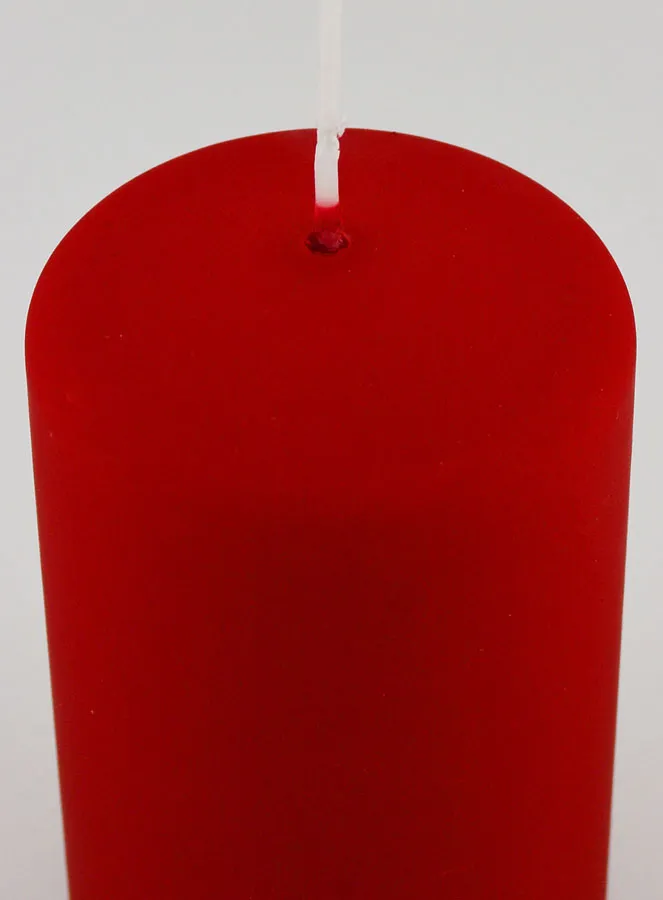 Matt Velvet Decorative Candle - Red (pic 4)