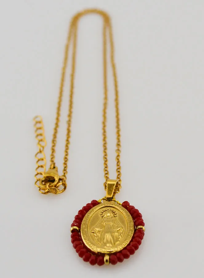 Miraculous Medal Necklace – Red Beads (pic 3)