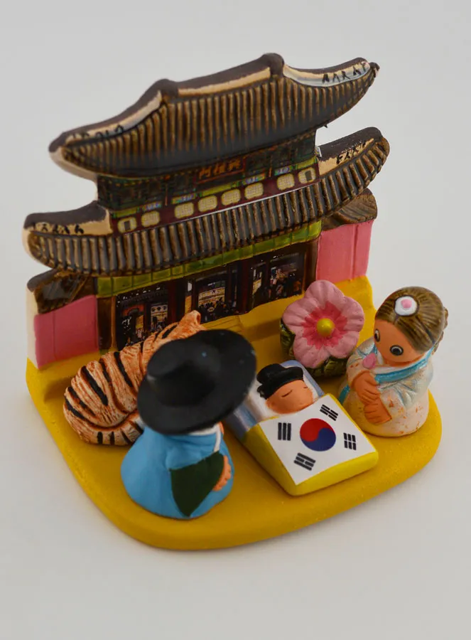 World Christmas Nativity Scene – South Korean Nativity Scene (pic 4)